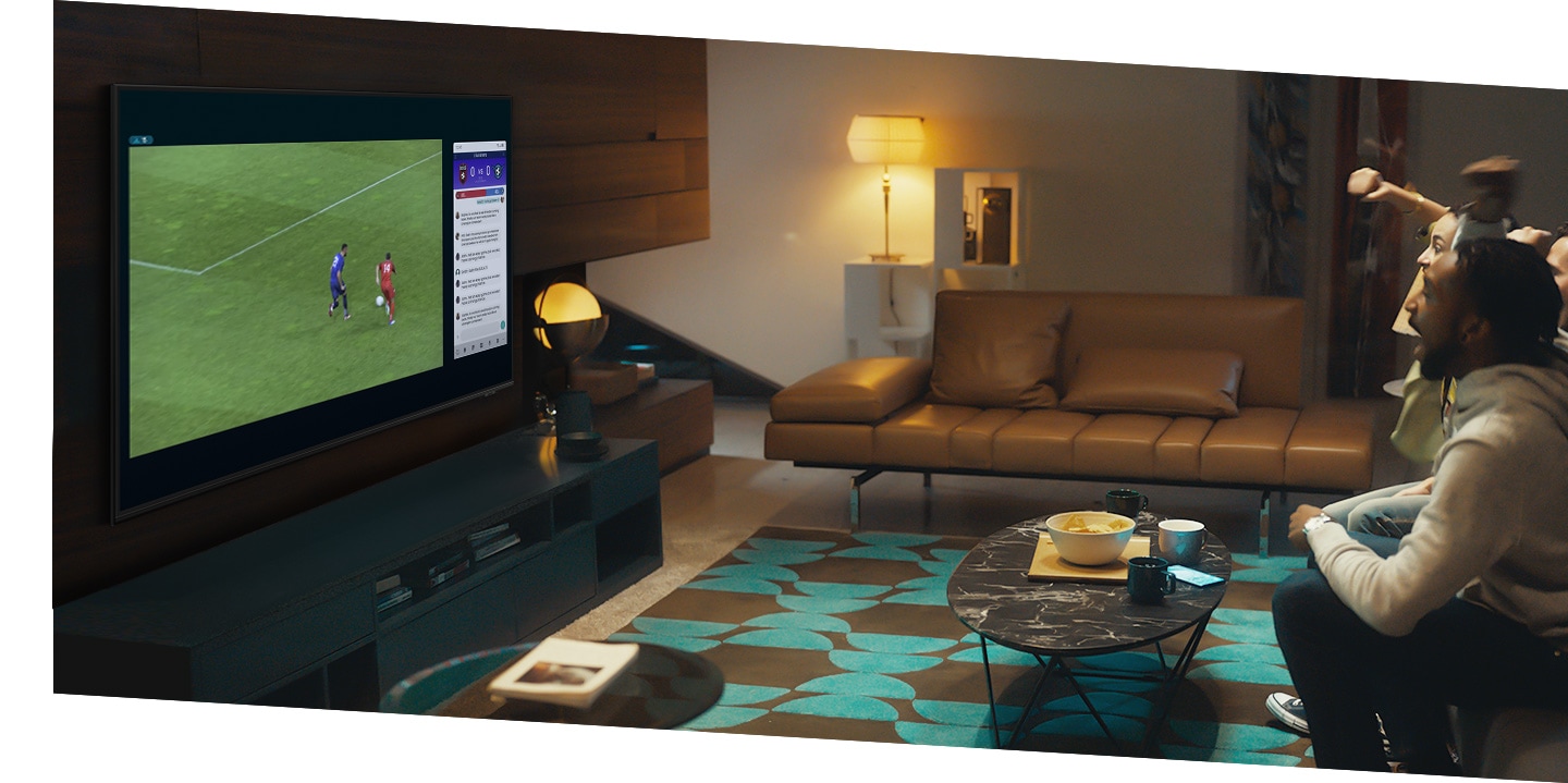 Visionnez les programmes diffusés sur votre téléviseur et votre mobile sur le même écran en simultané. Qu’il s’agisse de statistiques sportives en direct ou de guides vidéo pour les jeux,  connectez simplement votre téléphone et profitez du multi-écrans comme jamais auparavant.