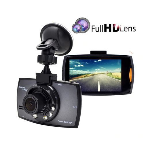 Piranha Caméra pour voiture à double objectif Enregistreur vidéo Full HD 1080P avec 6Led
 Fiche Technique et Prix au Maroc