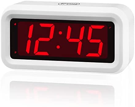 KWANWA Réveil,Horloge à Piles,luminosité LED Réglable à 3 Niveaux,Modèle Dim Night,12/24 Heures,sans Fil,Petite Horloge pour Chambre/Mur/Voyage avec Affichage Constant des Chiffres Rouges de 1,2'' Fiche Technique et Prix au Maroc