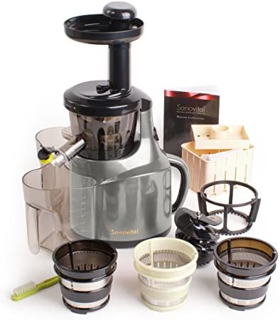 Sanovital 2VB • Extracteur de Jus Compact Vertical • Idéal pour votre cure Détox • Rotation Lente 43 tours • Silencieux • Compatible lave vaisselle • Sans BPA • Couleur Rouge métallisée, Gris métallisé, Blanc ou Noir Fiche Technique et Prix au Maroc