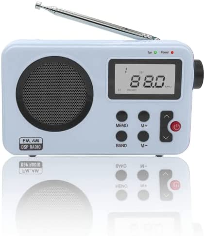 NK Radio Réveil - Radio Portable, AM/FM, Haut-Parleur Haute Puissance, 4 Piles AA, Reveil Matin avec de Luminosité, Petite Taille pour Chambres à Coucher, Bleu Fiche Technique et Prix au Maroc