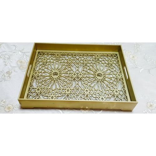 Plateau thé de service artisanale beldi présentoir
 Fiche Technique et Prix au Maroc