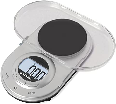 Salter 1260 SVDRA Balance de Precision Électronique, Incréments 0.05g, Couvercle à Clip, Mini Balance de Poche, Pour Peser des Objets & Ingrédients Petits, Affichage Rétroéclairé, Métrique et Impérial Avis, Fiche Technique et Prix au Maroc