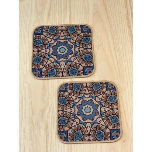 2 sets de table lavables, tapis carré pour les plats chauds, les casseroles
 Fiche Technique et Prix au Maroc