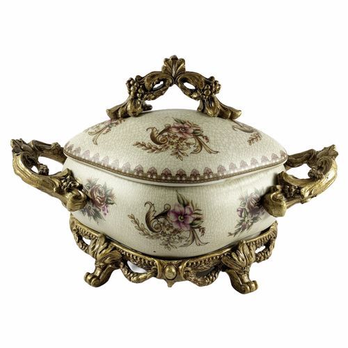 Casamadeco Bonbonnière ovale en porcelaine - Roses
 Fiche Technique et Prix au Maroc