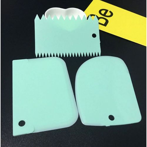 Kit d'outils de décoration de gâteaux en plastique, grattoir pour pâte, découpeur, accessoires de cuisine
 Fiche Technique et Prix au Maroc