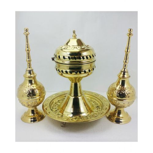 pack mbakhra et 2 mrachat de l'eau de fleurs de cuivre doré traditionelle
 Fiche Technique et Prix au Maroc