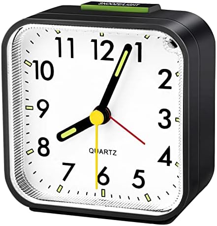 Réveil Analogique Silencieux sans Tic-Tac Réveils Quartz Petite Réveil De Voyage avec Lumière et Snooze Réveil à Pilesl pour Chambre à Coucher Bureau Voyage (Noir)
 Avis, Fiche Technique et Prix au Maroc