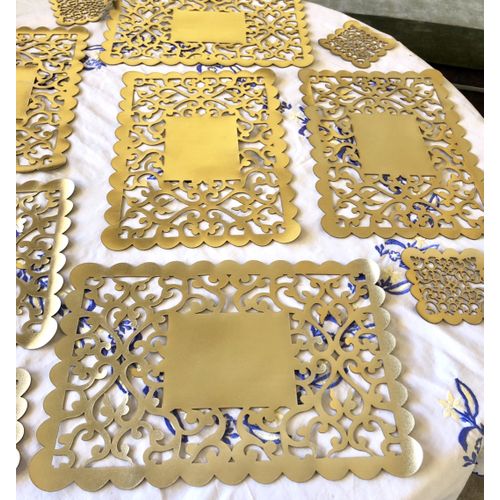 Set de table simili cuir Or, 6 sous plat + 6 sous verre
 Fiche Technique et Prix au Maroc