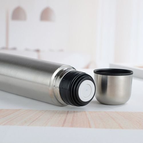 Kenz Thermos inox avec pochette 500 ML À Bouchon-Tasse Pour Boissons Chaudes Froides
 Fiche Technique et Prix au Maroc