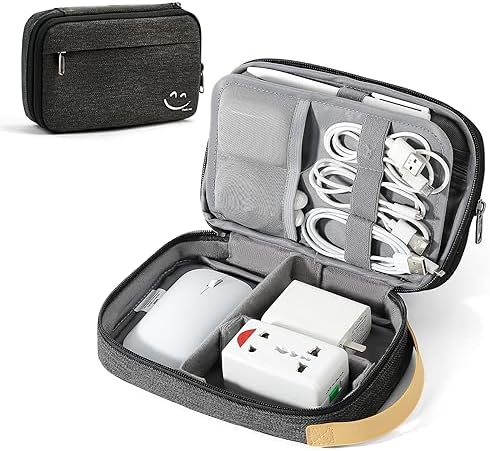 Travelkin Étui de voyage pour organisateur électronique, sac de rangement pour câbles de voyage pour les essentiels de voyage, double couche, étui de rangement pour câble, chargeur, téléphone, carte SD, carte SIM, écouteurs, clés USB (noir)
 Fiche Technique et Prix au Maroc