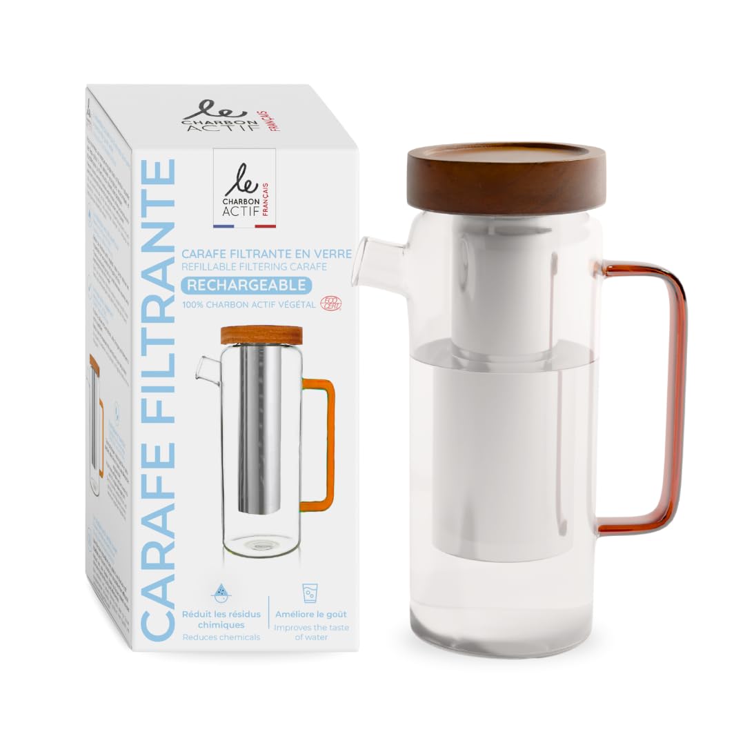 1.5L glass filter jug + 1 filter cartridge included - Stainless steel filter infinitely refillable - Purifies tap water (chlorine, pesticides, PFAS) - BPA free